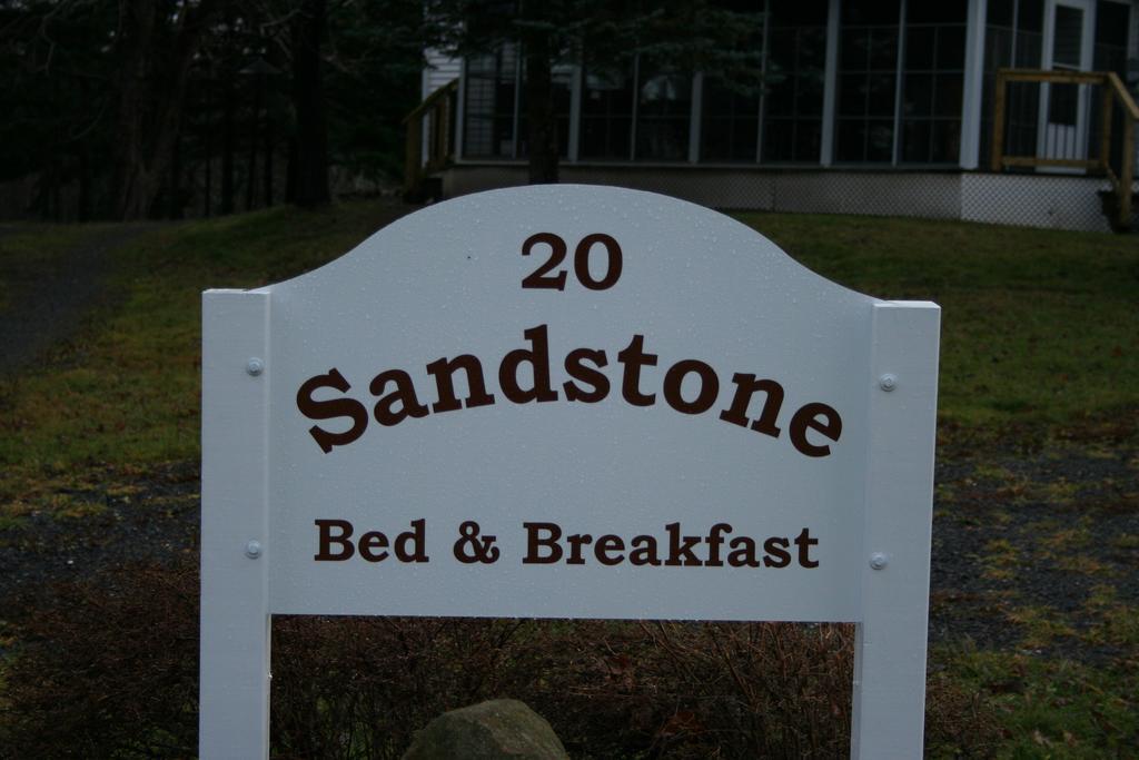 Sandstone Bed And Breakfast New Glasgow Exterior photo